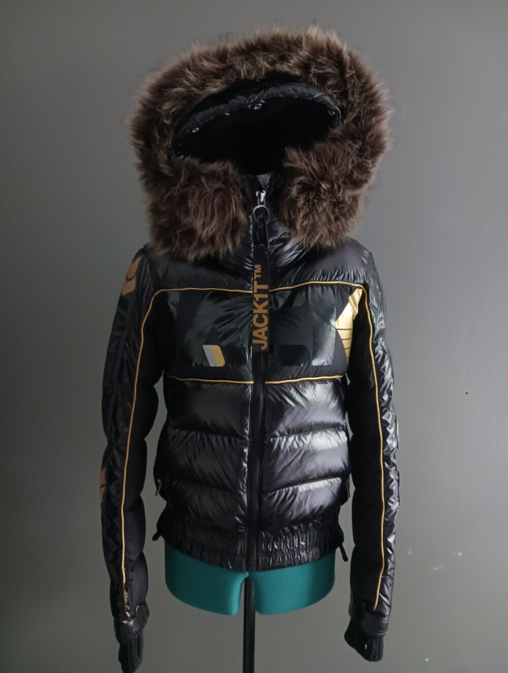JACK 1 T TM  Black Puffer Bomber  Jacket with Gold Trim and Faux Fur Hood, XS